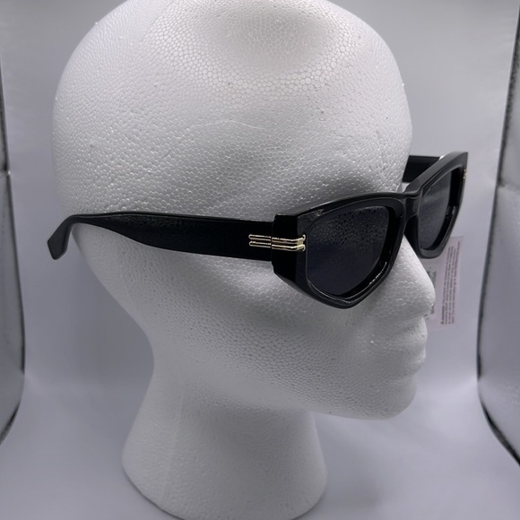 chunky Black Gold Accent Fashion Sunglasses - Picture 8 of 9